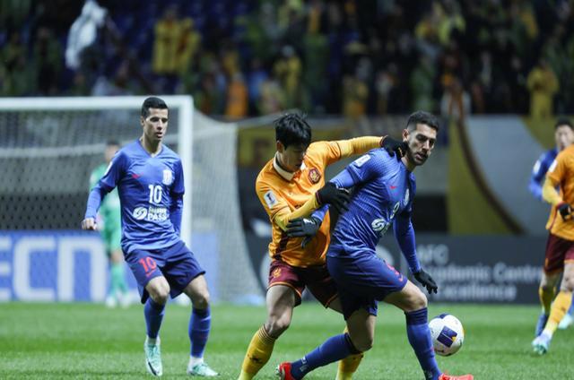 亚洲精英球队集结，备战重要赛事