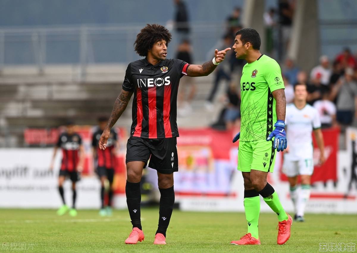 九游体育中国官网-包含斯特拉斯堡队在主场比赛中后来居上，携手胜利的词条