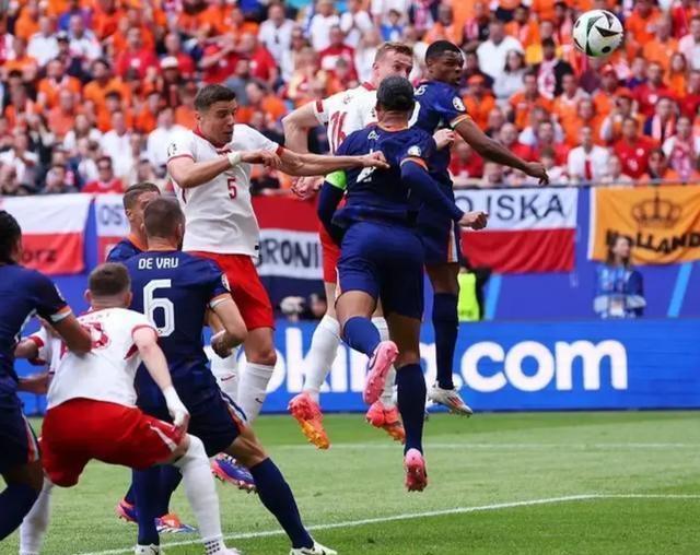 包含荷兰队逆转取胜,德国痛失积分的词条 包含荷兰队逆转取胜,德国痛失积分的词条