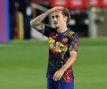 包含巴萨前锋格列兹曼破铁框,队员齐心守护渐进的词条 包含巴萨前锋格列兹曼破铁框,队员齐心守护渐进的词条