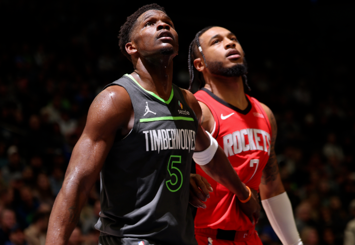 双方搏命:胜负悬念引发热议 双方搏命:胜负悬念引发热议