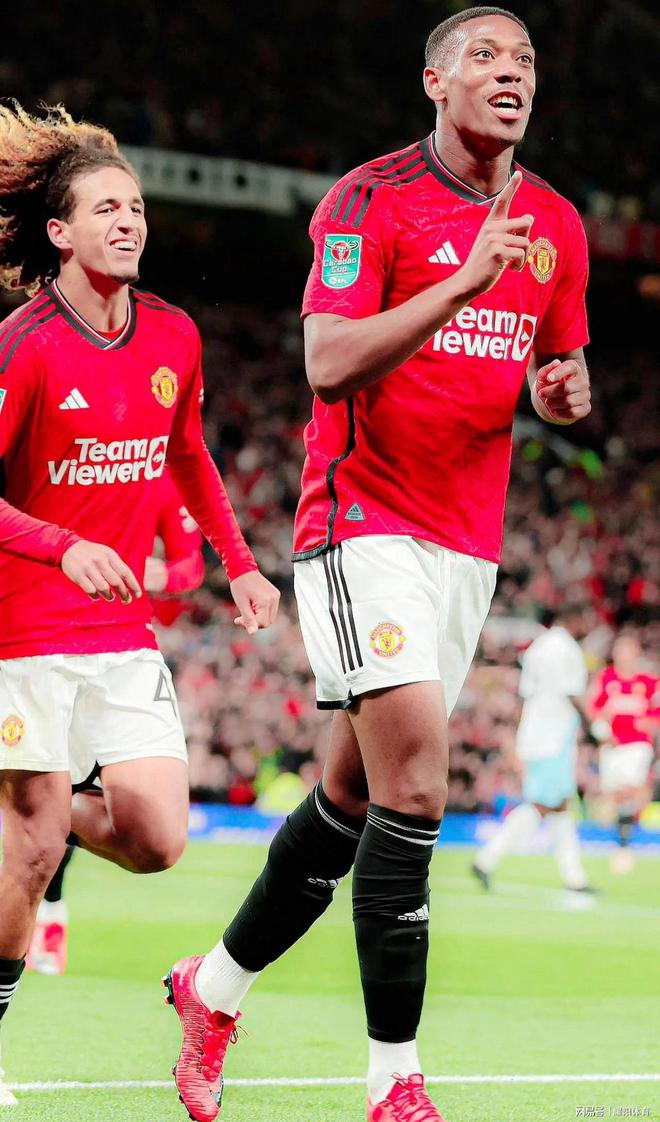 九游体育网页版登录入口-曼联新援助攻破门，助球队取胜