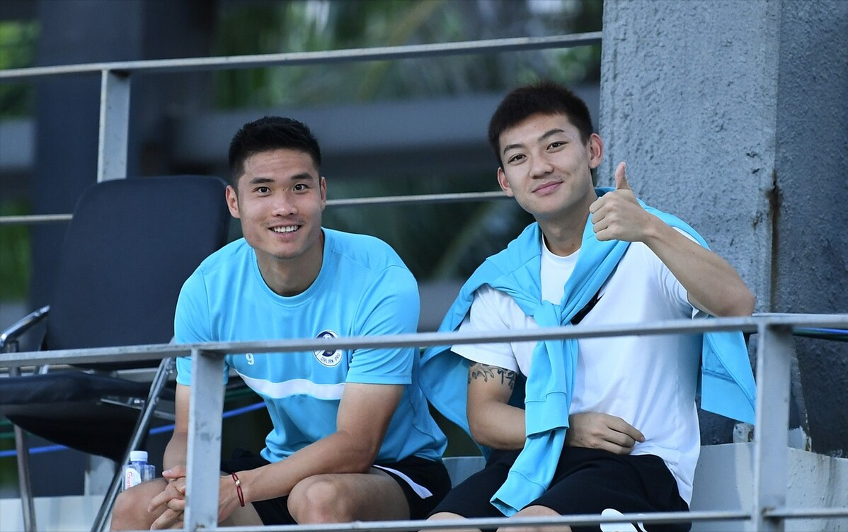 大连人客场胜河南嵩总,稳定排名第二位的简单介绍 大连人客场胜河南嵩总,稳定排名第二位的简单介绍