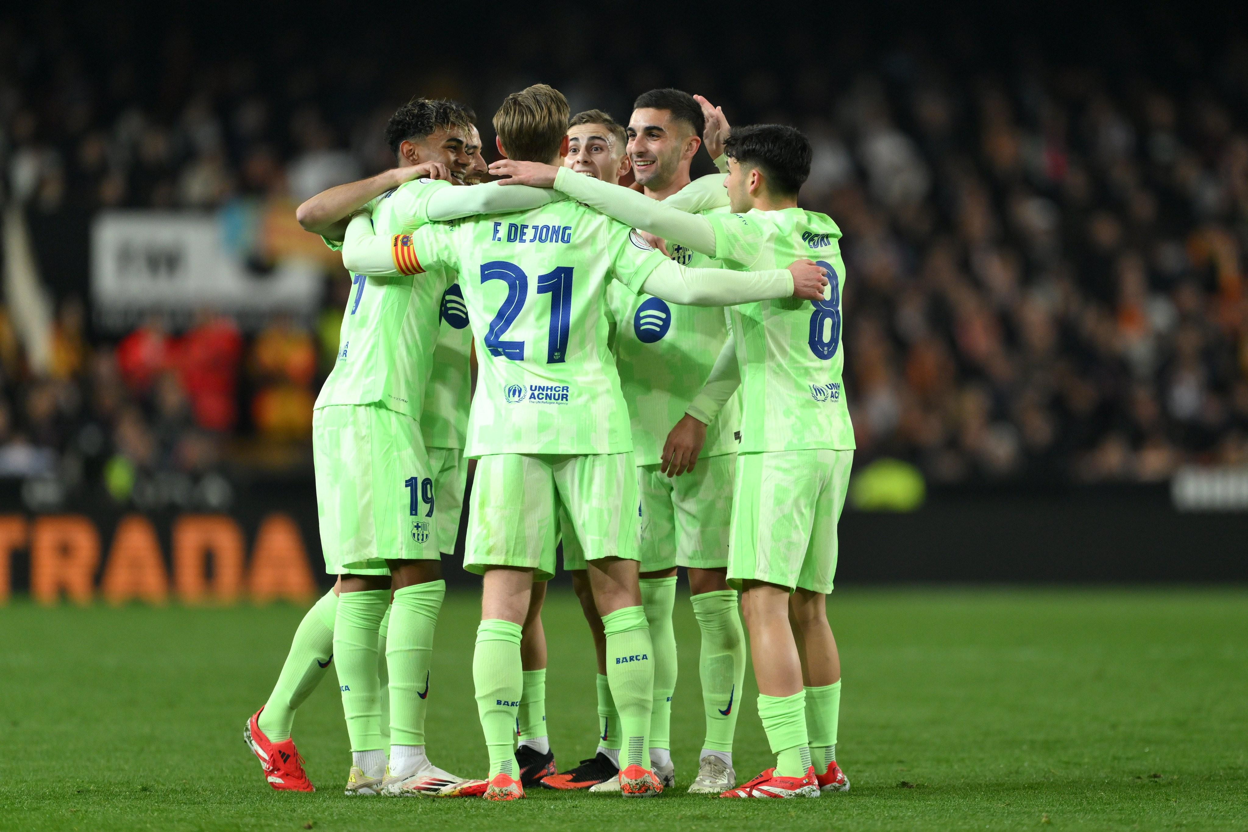 九游体育入口-巴伦西亚杀入淘汰赛，展现实力