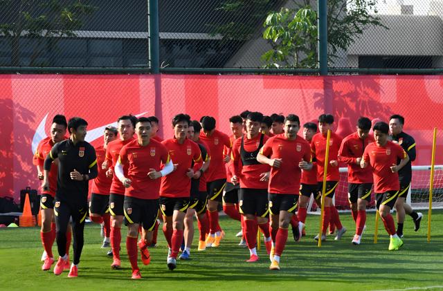 九游体育官网入口-包含阿尔艾因外援训练状态火热，世俱杯淘汰赛关键战的词条