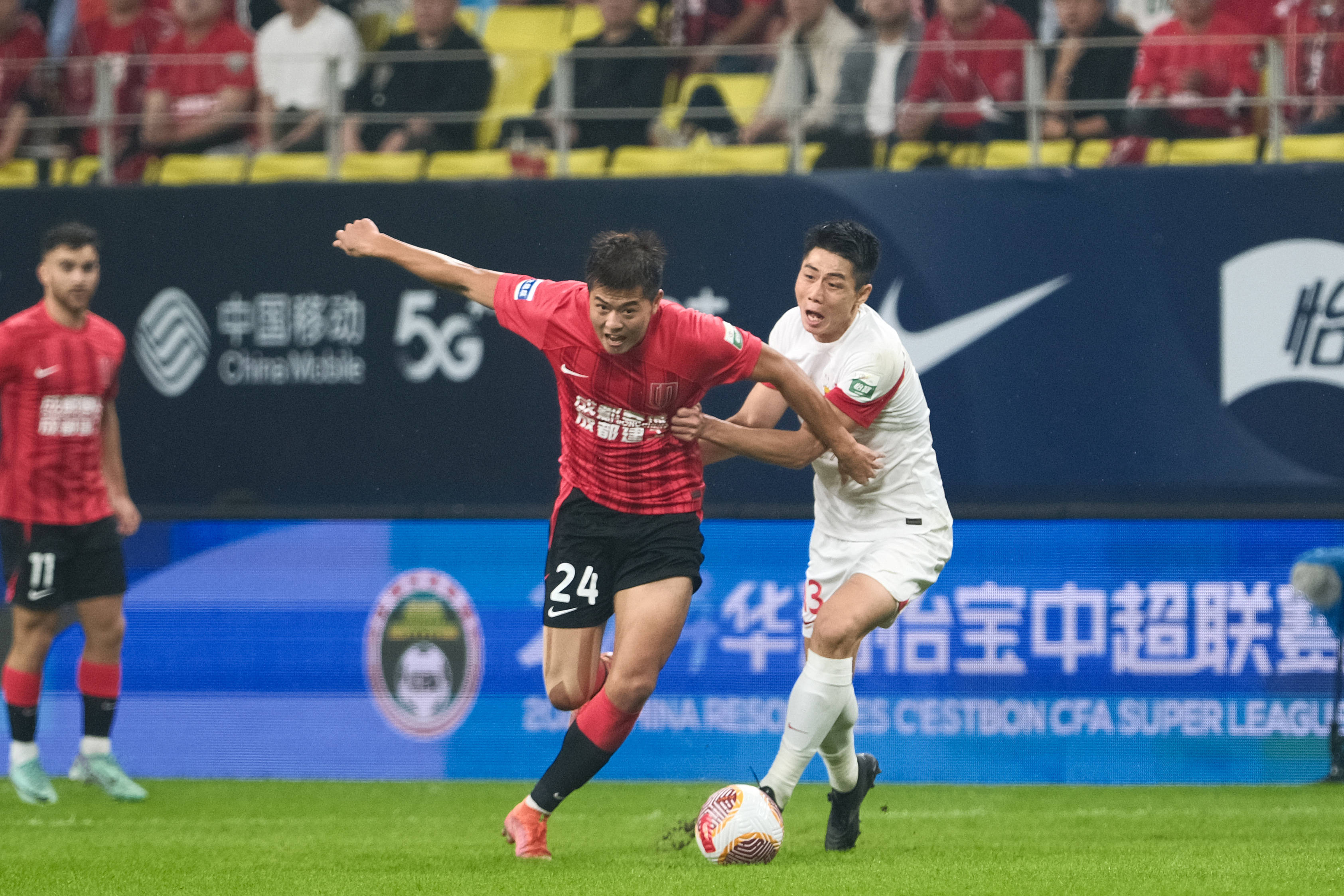 包含赛季中超激战正酣，被视为热门的比赛有哪些？的词条