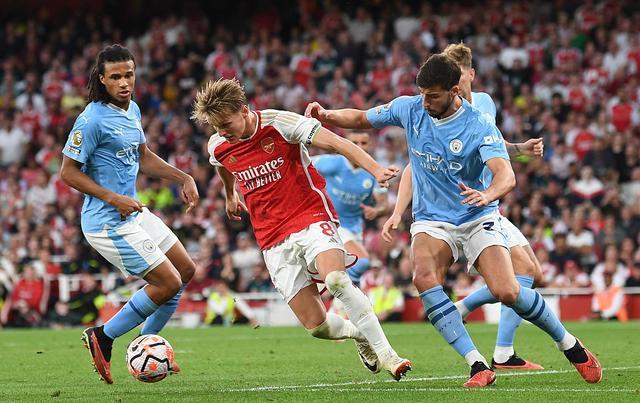 澳大利亚球员技艺超群，取得宏伟胜利的简单介绍