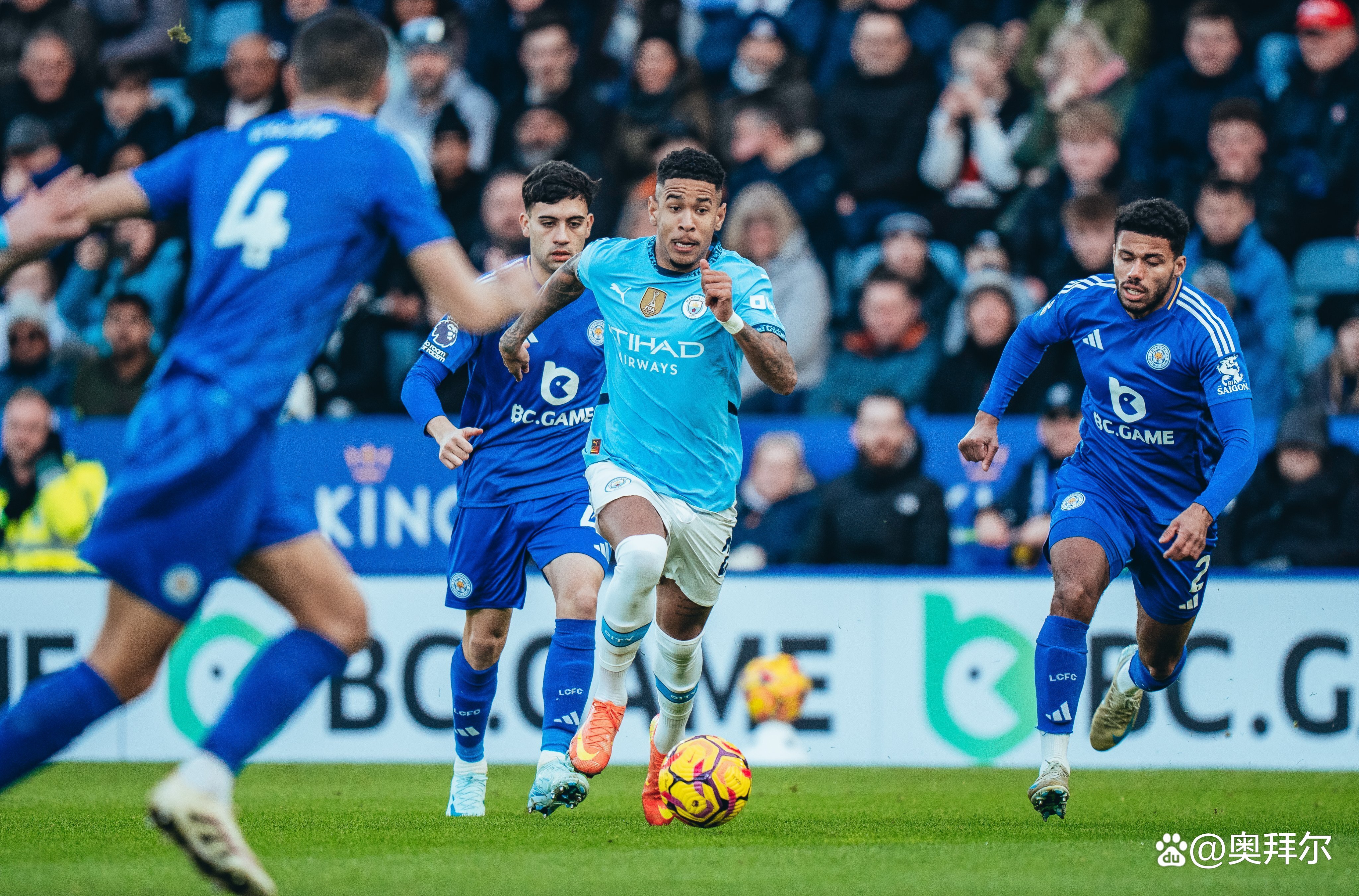 九游体育登录-曼城客场大胜，英超榜首位置如虎添翼