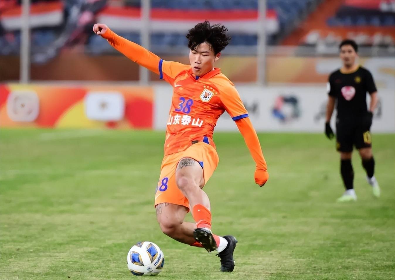 -鲁能客场挑战重庆斯威，争夺战胜机会的简单介绍