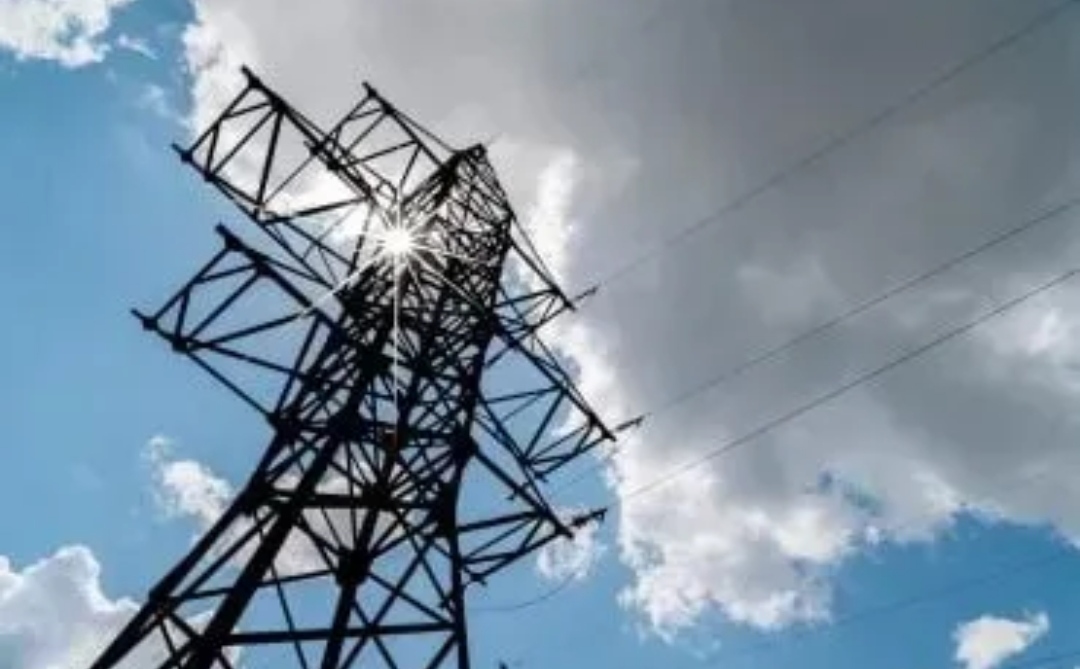 深圳主场不敌人和,陷入困境 深圳主场不敌人和,陷入困境