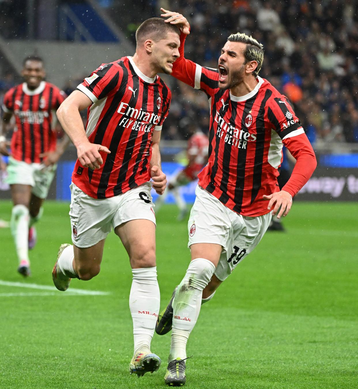 意大利足球联赛引发球迷关注