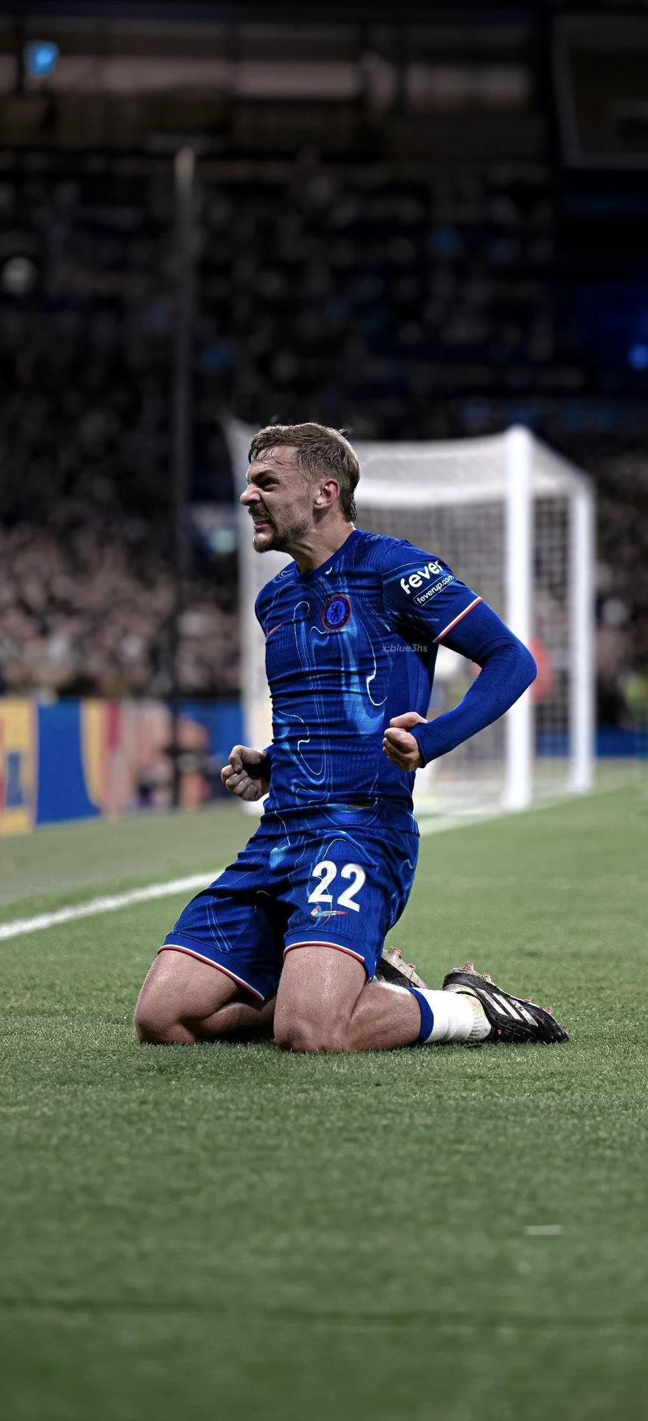 切尔西主帅临危受命，欧冠决赛战术调整中！的简单介绍