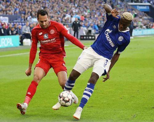 巴恩斯利主场惊险获胜,升班马士气大增的简单介绍 巴恩斯利主场惊险获胜,升班马士气大增的简单介绍