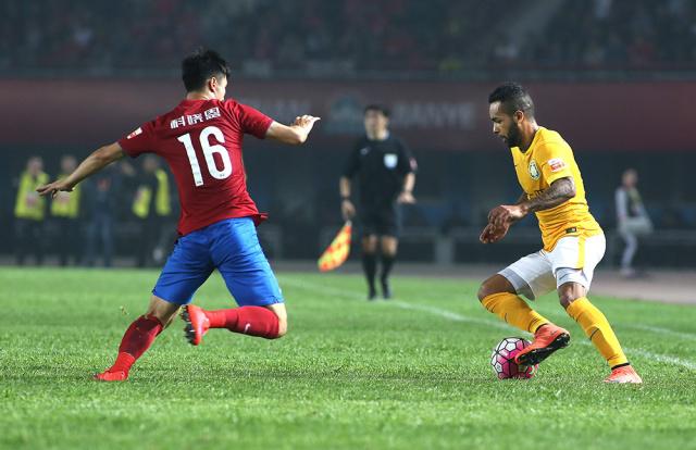 包含河南建业连续两轮失利:客战华夏遭遇困境的词条 包含河南建业连续两轮失利:客战华夏遭遇困境的词条