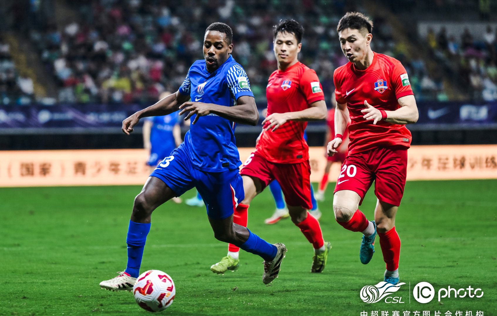 各队竞技水平均有所提升，对战继续白热化！的简单介绍