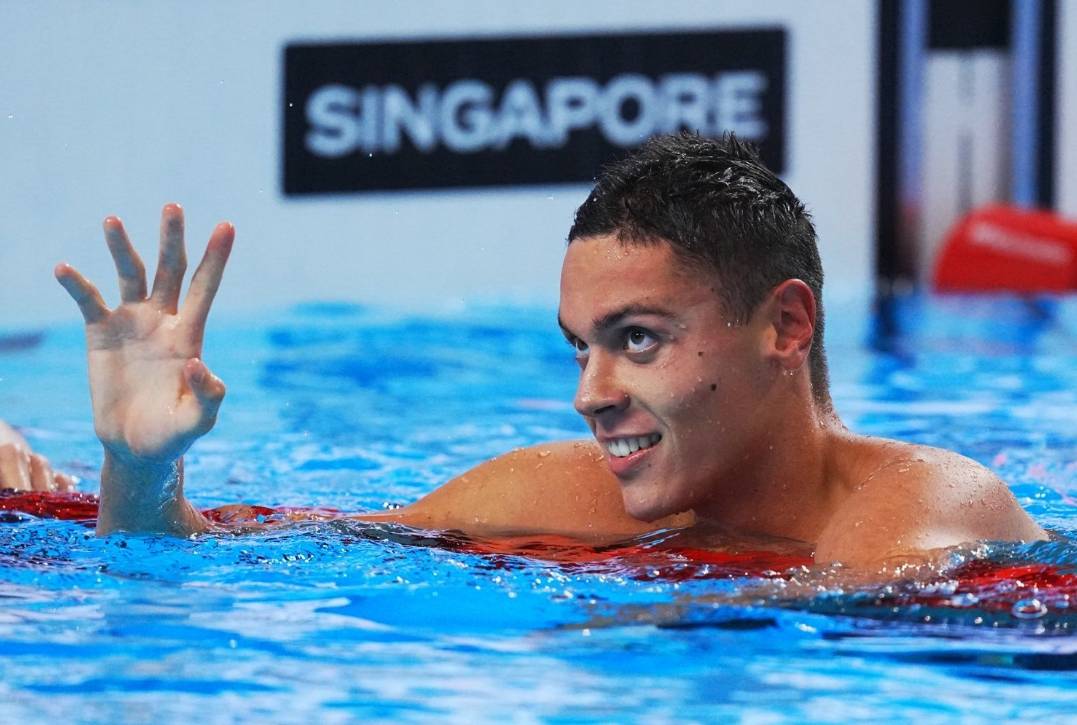 关于爱尔兰游泳冠军破纪录,勇夺金牌的信息 关于爱尔兰游泳冠军破纪录,勇夺金牌的信息